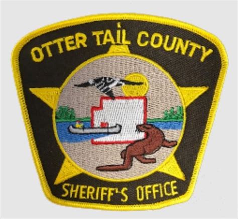 1 dead after being struck by motorboat in Otter Tail County lake